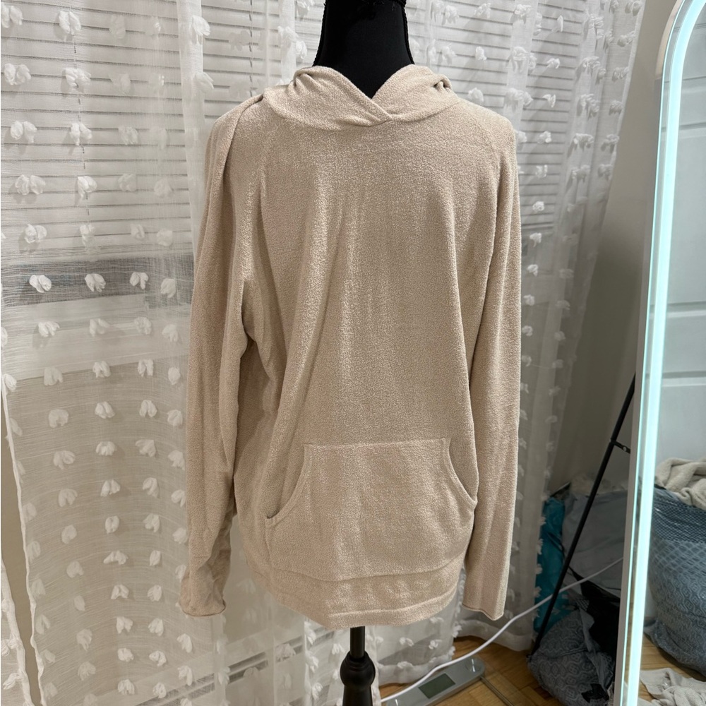 Womens barefoot dreams hoodie size LARGE